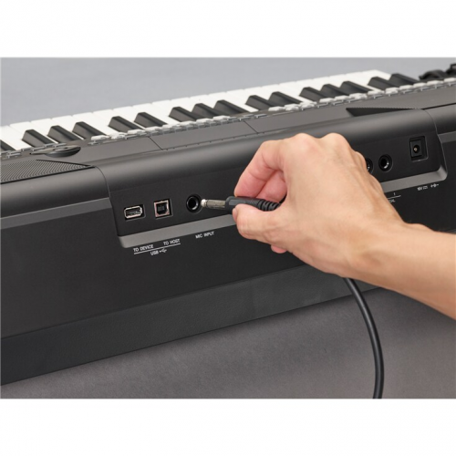 TECLADO ARRANJADOR YAMAHA PSR-SX600